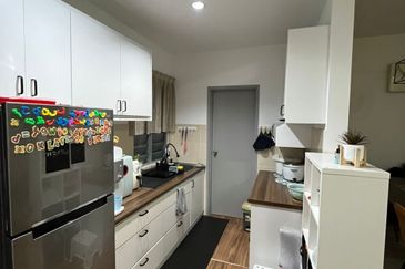 Kiara Court - Nilai Impian