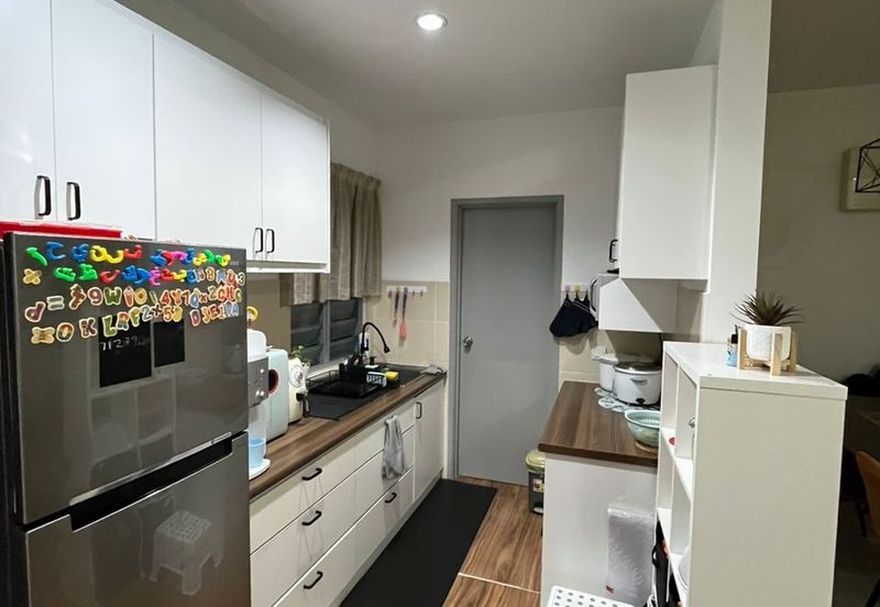 Kiara Court - Nilai Impian