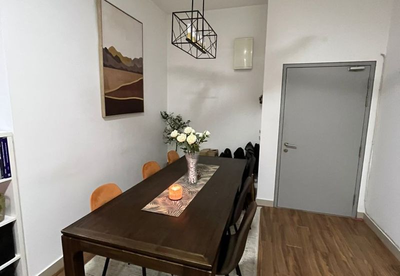 Kiara Court - Nilai Impian