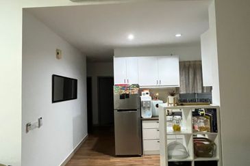 Kiara Court - Nilai Impian