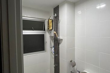 Kiara Court - Nilai Impian