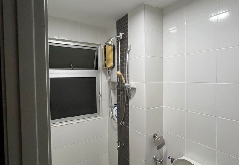 Kiara Court - Nilai Impian