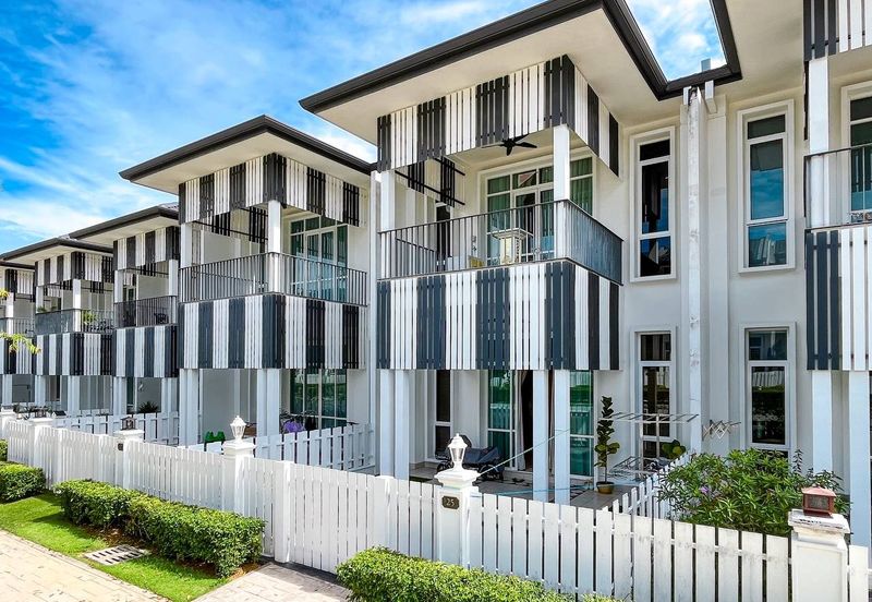 Mellowood @ Eco Majestic