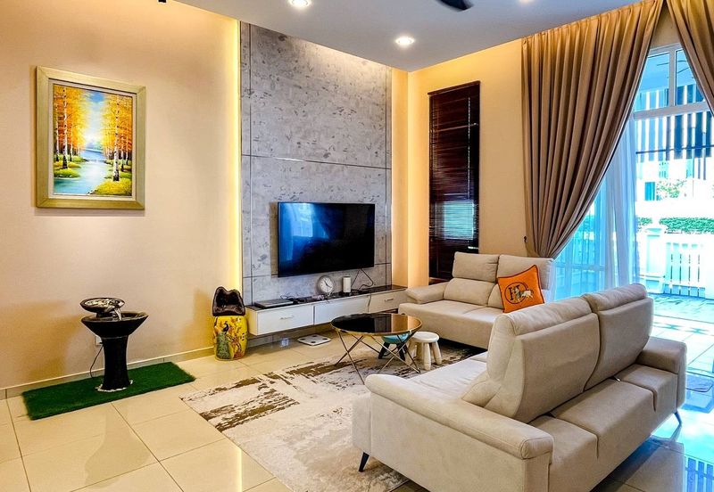 Mellowood @ Eco Majestic