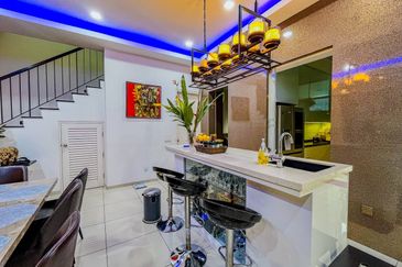 Mellowood @ Eco Majestic