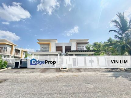 Bandar Tasik Kesuma 2 storey Semi D Corner house for sale Kitchen Cabinet Renovated & Extended Semenyih kajang, Selangor, Semenyih