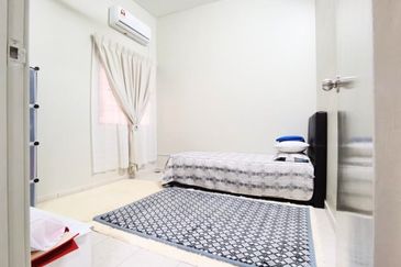 PARK AVENUE (SEREMBAN 2)