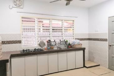 PARK AVENUE (SEREMBAN 2)