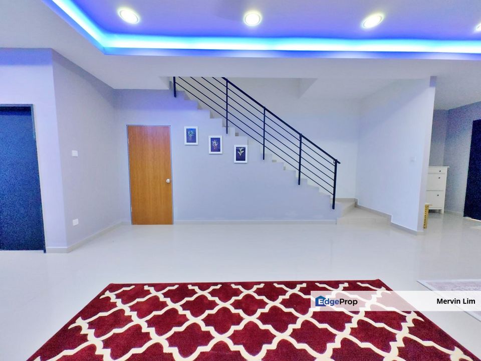 Bangi Avenue 2 RENOVATED 2 Storey House for sale freehold non bumi Kajang Selangor, Selangor, Bangi