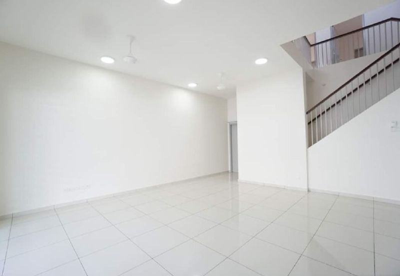 BANDAR AINSDALE FASA 3B (TENANG)