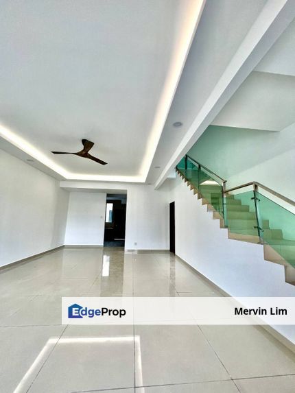 Bangi Vista 3 Storey house for sale Renovated Non bumi Bangi, Selangor, Bangi
