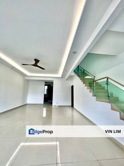 Bangi Vista 3 Storey house for sale Renovated Non bumi Bangi, Selangor, Bangi