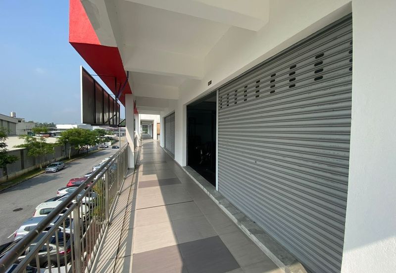 Oakland Commercial Centre