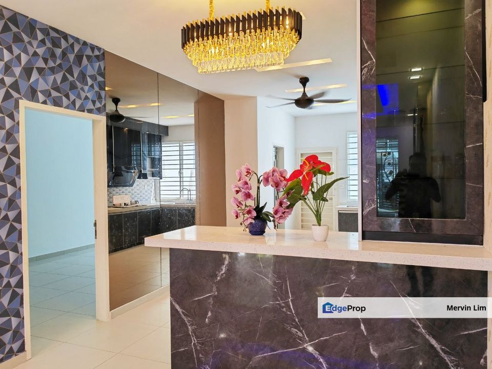 Bandar Sri Sendayan Adira Ara Sendayan 2 storey house for sale fully renovated non bumi freehold Seremban, Negeri Sembilan, Seremban