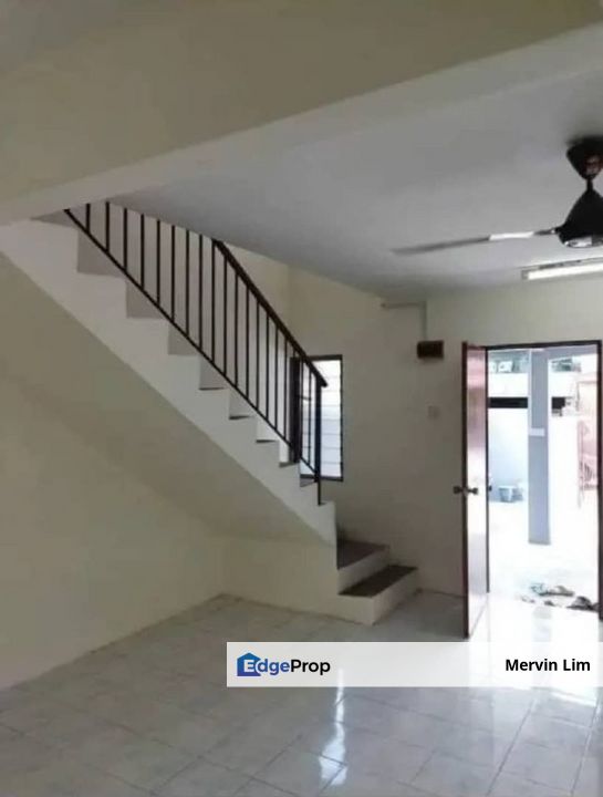 Bandar Seremban Selatan 2 storey Terrace House for rent Washing Machine, Refrigerator, Bed and Mattress, Ceiling Fan Senawang Seremban, Negeri Sembilan, Seremban