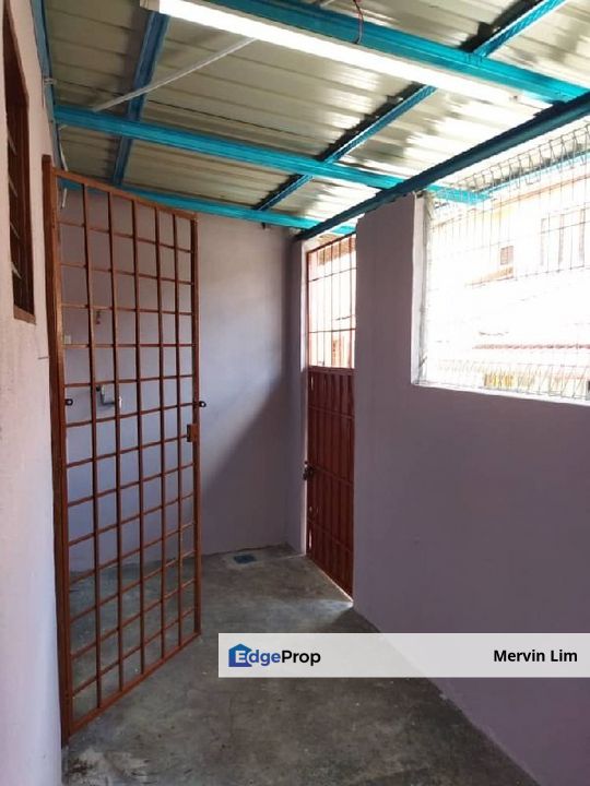 Bandar Seremban Selatan 2 storey Terrace House for rent Washing Machine, Refrigerator, Bed and Mattress, Ceiling Fan Senawang Seremban, Negeri Sembilan, Seremban