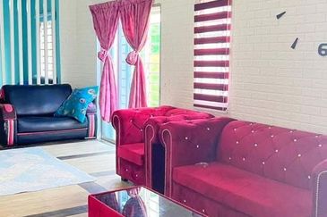 IMPIANA VILLA @TAMAN TUANKU JAAFAR