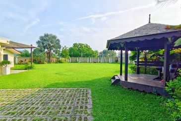 TAMAN ANGSI VILLE @ TUANKU JAAFAR