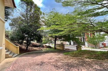 Sungai Buloh Country Resort