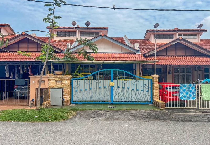 Bandar Baru Salak Tinggi