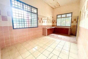 IDAMAN VILLA @ BANDAR SRI SENDAYAN