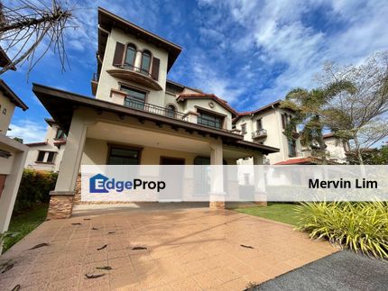 DIAMOND CITY 3 STOREY BUNGALOW house for sale Fully Renovated Non Bumi SEMENYIH, Selangor, Semenyih