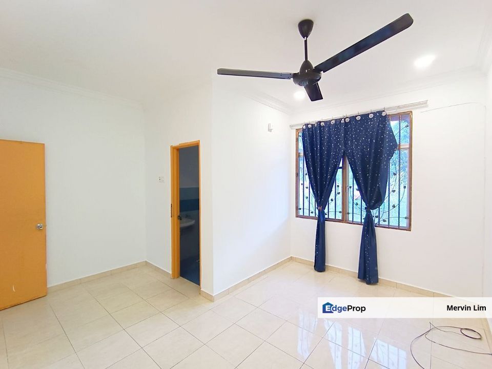 Seremban Taman Bukit Nibong 1 Storey Semi D house for sale Non Bumi Seremban Negeri Sembilan, Negeri Sembilan, Seremban