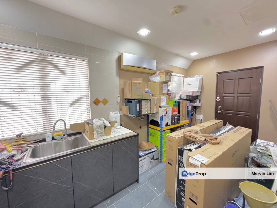 Setia Alam Sari Double Storey End Lot house for sale RENOVATED Kitchen Cabinet Dry & Wet Kajang, Selangor, Bangi