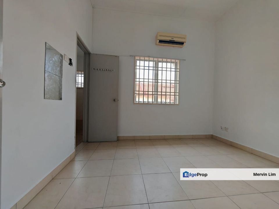 Seremban 2 Garden City Homes Double Storey Terrace house for sale freehold Non Bumi Seremban 2, Negeri Sembilan, Seremban