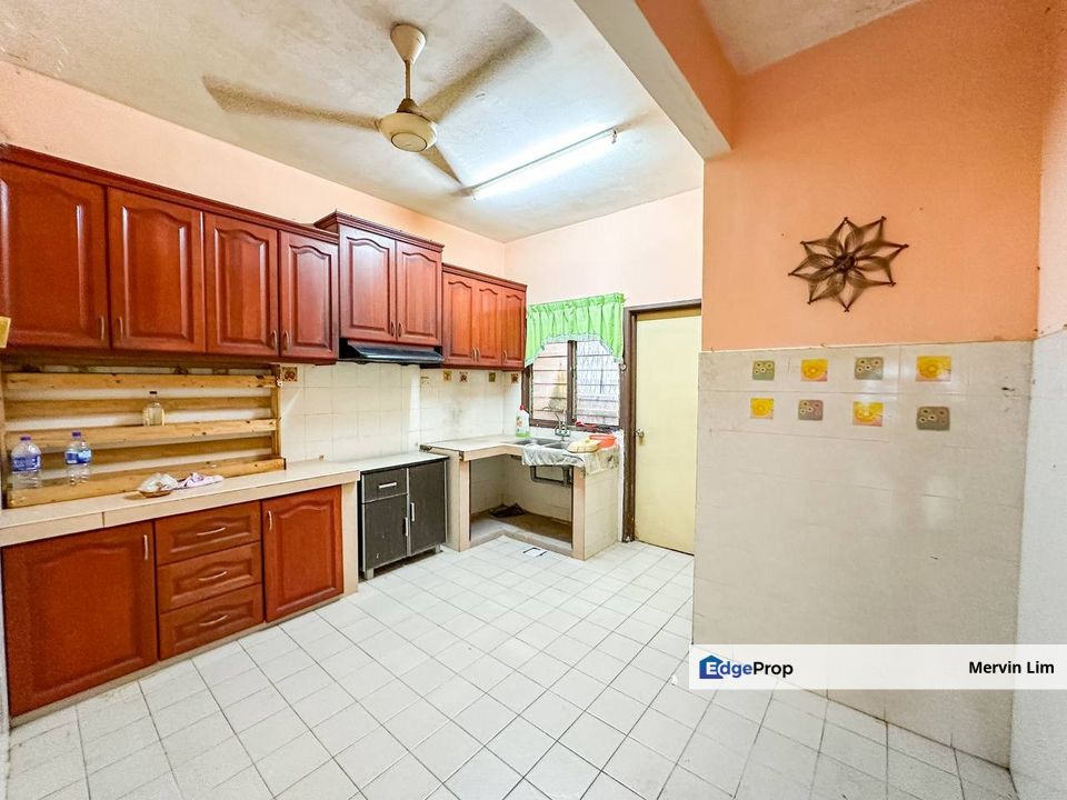 Desa Latania Seksyen 36 Double storey house for sale kitchen cabinet Shah Alam Klang, Selangor, Shah Alam