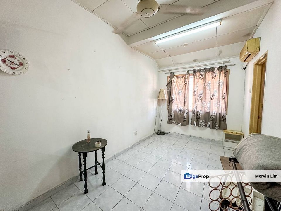 Desa Latania Seksyen 36 Double storey house for sale kitchen cabinet Shah Alam Klang, Selangor, Shah Alam