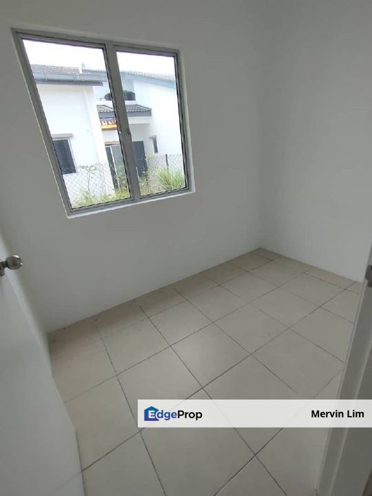 Seremban Iringan Bayu Single Storey Semi D house For Sale freehold non bumi Seremban 2 Negeri Sembilan, Negeri Sembilan, Seremban