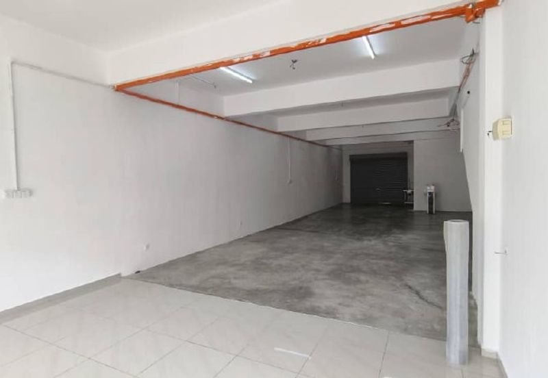 Oakland Commercial Centre