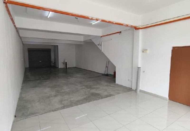 Oakland Commercial Centre