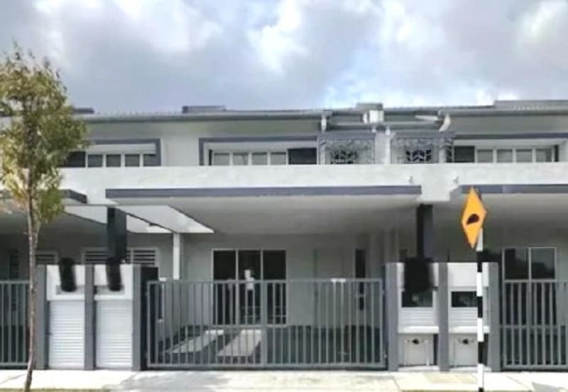 Anggun @ Bandar Ainsdale