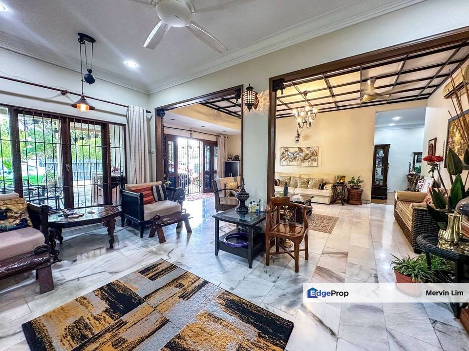 Semenyih Taman Dusun Jaya 1 Storey Semi D house for sale Renovated & Extended with approval Semenyih, Selangor, Semenyih