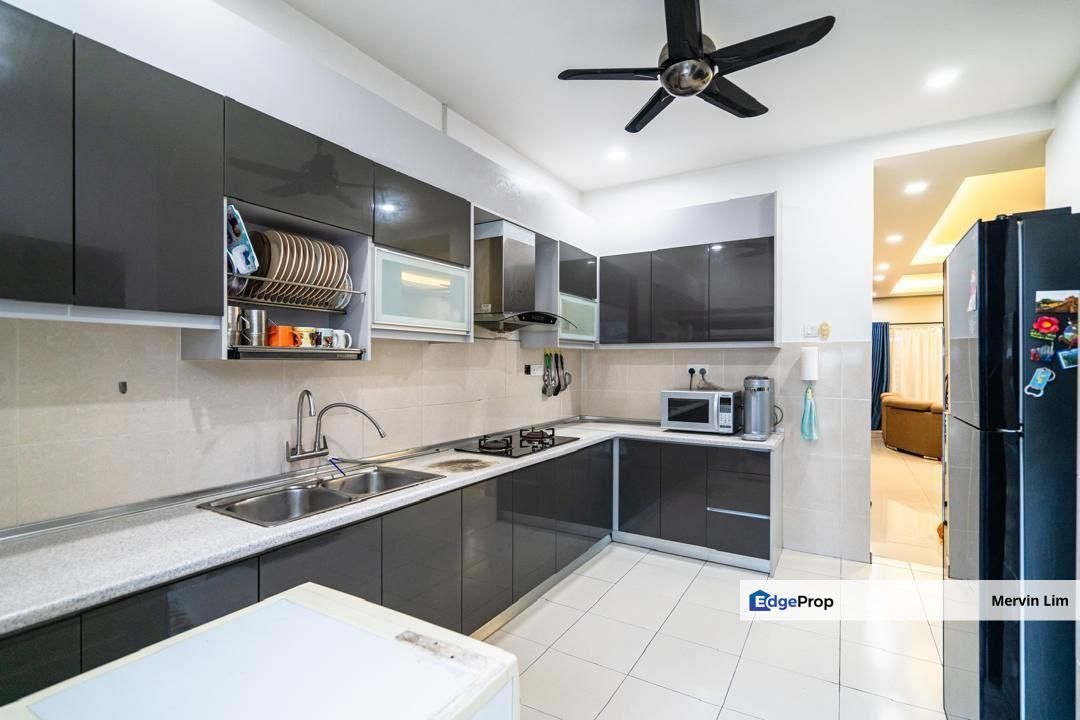 Nilai Taman Desa Seringin Double Storey house for sale Renovated Furnished non bumi Nilai Negeri Sembilan, Negeri Sembilan, Nilai