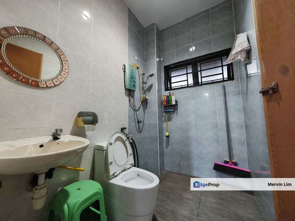 Klang Taman sejati klang 2 Storey Semi D house for sale Renovated & Extended Non Bumi Freehold Selangor, Selangor, Klang