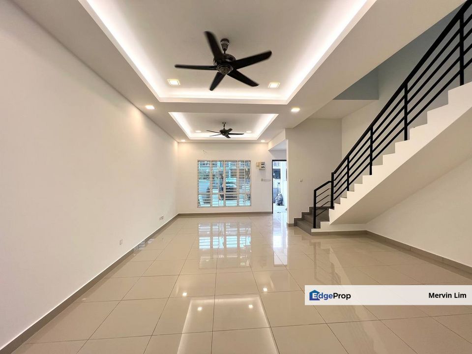 Taman Pelangi S1 Residences Double Storey Terrace house for sale RENOVATED Semenyih, Selangor, Semenyih