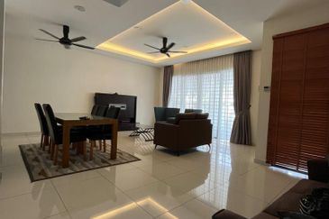 BANDAR AINSDALE FASA 3B (TENANG)