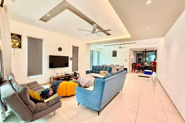 HIJAYU 3A @ BANDAR SRI SENDAYAN