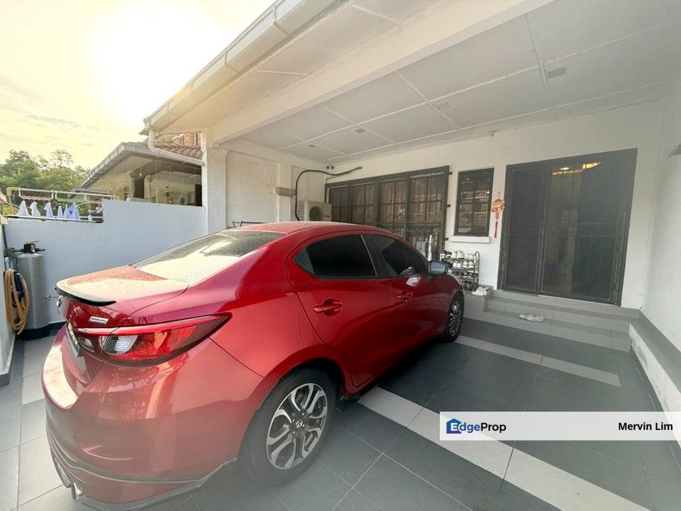 bandar NUSAPUTRA 2 STOREY TERRACE HOUSE for sale Guarded & Gated PUCHONG, Selangor, Puchong South