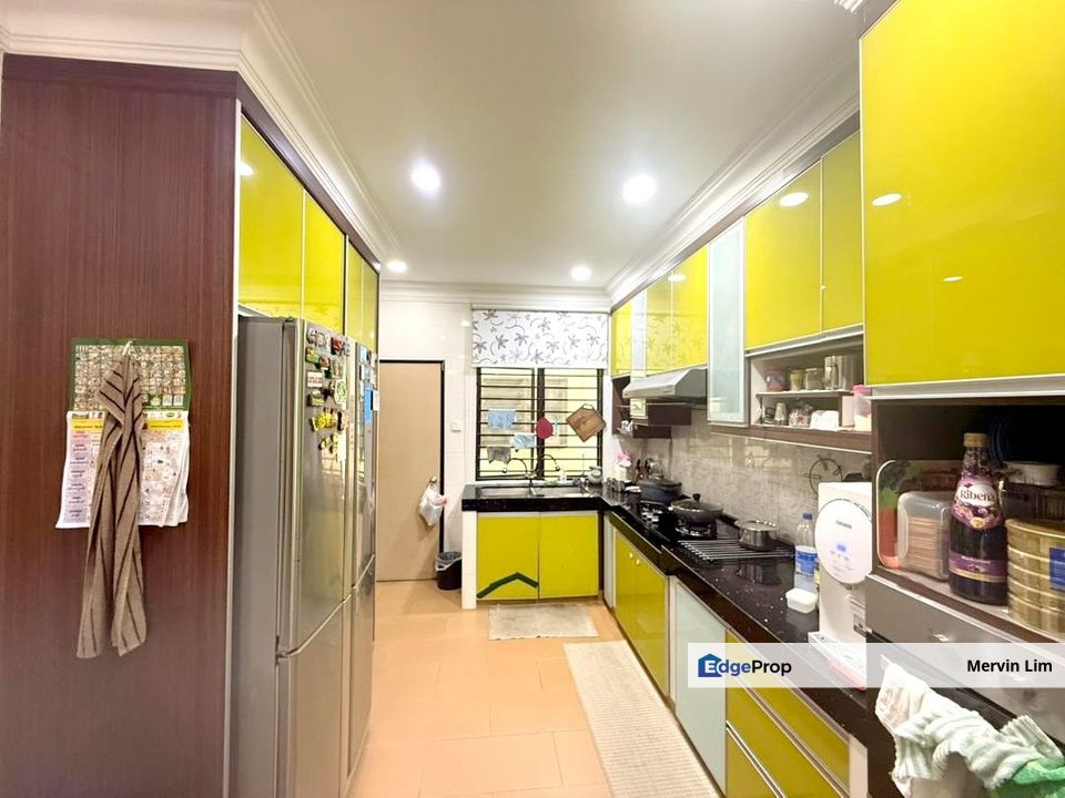 Bandar NUSAPUTRA 2 STOREY TERRACE HOUSE for sale Peaceful environment PUCHONG, Selangor, Puchong South