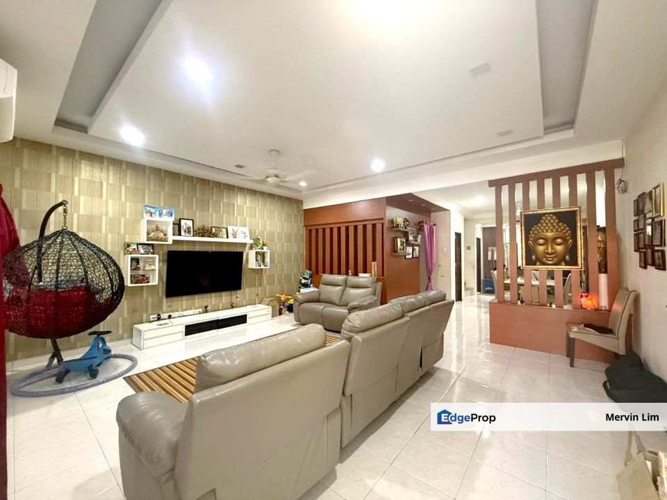 Bandar NUSAPUTRA 2 STOREY TERRACE HOUSE for sale Peaceful environment PUCHONG, Selangor, Puchong South