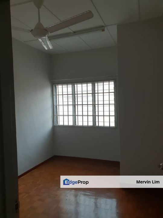 Seremban 2 Taman Megah Oakland Double Storey house for rent Seremban Negeri Sembilan, Negeri Sembilan, Seremban
