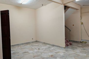 Taman Teluk Gedung Indah