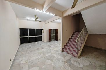 Taman Teluk Gedung Indah