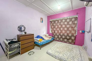 Taman Kinrara Seksyen 2