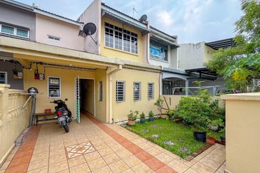 Taman Kinrara Seksyen 2