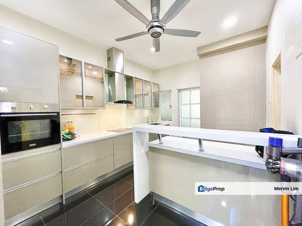 Bangi Setia Alam Sari End Lot Double Storey Terrace house for sale RENOVATED & EXTENDED Bangi, Selangor, Bangi